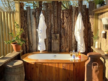 Outdoor bath with room for two