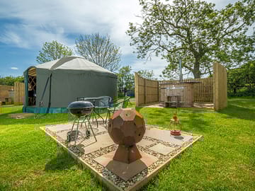 Outside area with firepit and barbecue