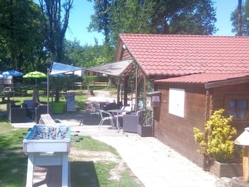 Snack bar