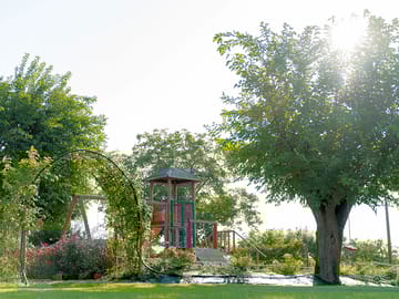 Green space with kids' play area