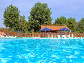 Outdoor pool, with adjacent pool bar
