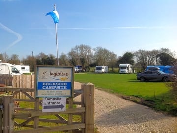 Beckside campsite entrance