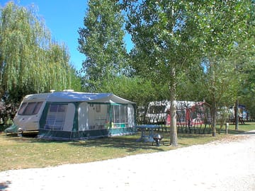Several pitches offering some shade