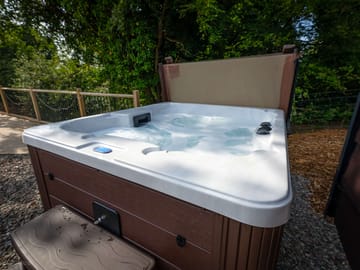 Hot tub