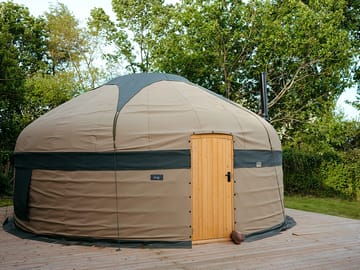 Stag yurt