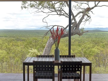 Alfresco dining