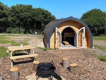 Space around the pod