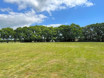 Stay at this quiet campsite in hampshire