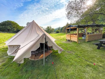 Paulo's pitch bell tent