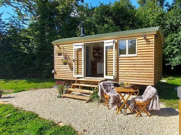 Shepherd's hut