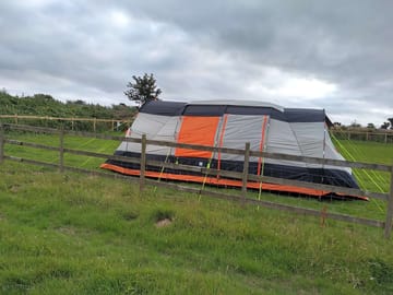 Tent pitch