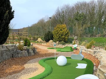 Crazy golf