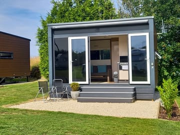 Pod exterior