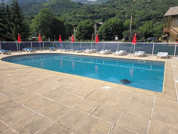 Outdoor swimming pool