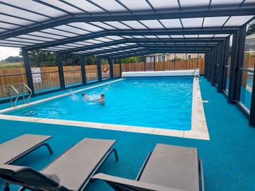 Swiming pool open all season