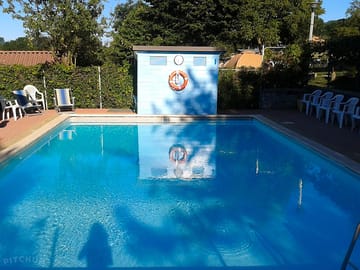 Outdoor swimming pool