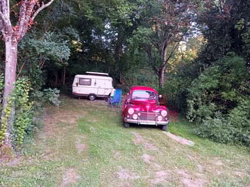 A caravan with its old car