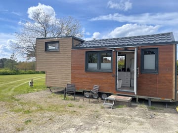 Tiny house