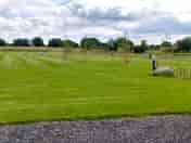 Spacious corner pitches