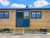 Luxury fully self-contained shepherd's hut