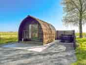 Outside space with hot tub