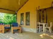 Exterior Slow lodge