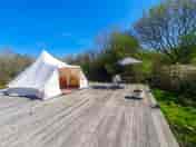 Drain Du bell tent on the platform.