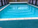 Lovely, clean and warm pool