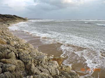 Direct access to the beach