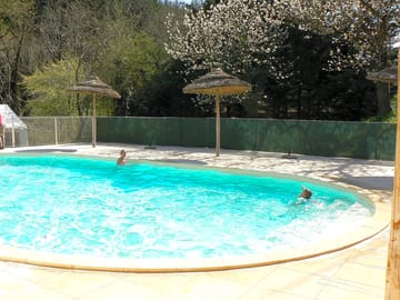 Heated swimming pool