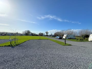 Full gravel motorhome pitch