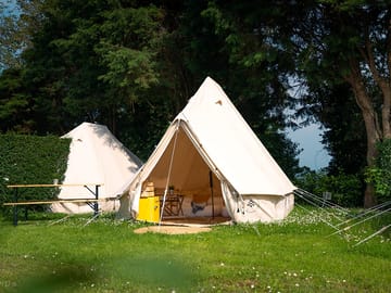 Emperador junior tents