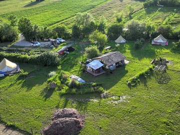 Layout of the tents and facilities