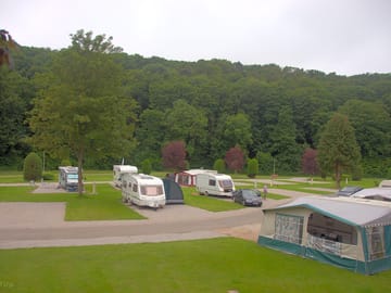 Overview of premier pitches and hardstanding pitches