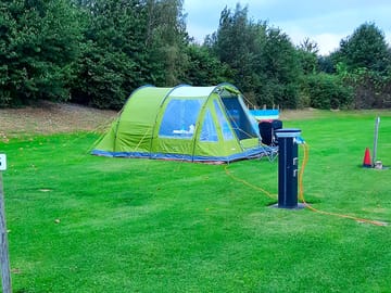 Well maintained flat electric pitches