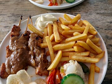 Pub grub on site