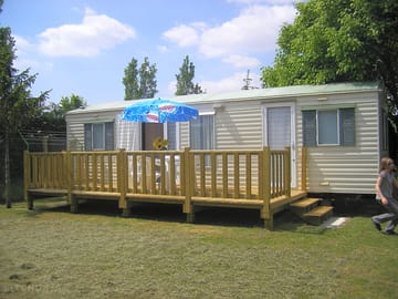Two-bedroom holiday home with terrace