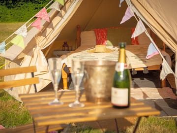 Superior bell tent seating