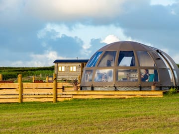 Stowe Stargazer geodesic dome