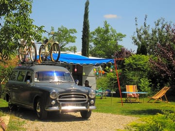 Space for parking and outdoor furniture