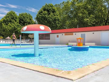 Swimming-pool
