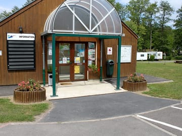 Reception building