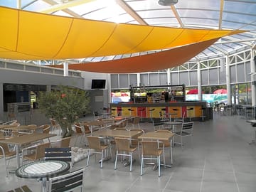 Bar/restaurant