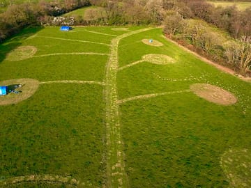 Well-spaced pitches