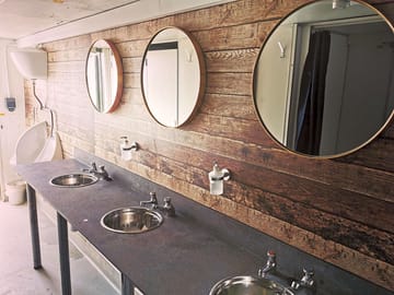 Mens toilets