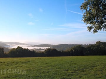 Morning mist over the fingest valley