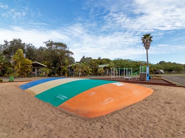 Jumping pillow