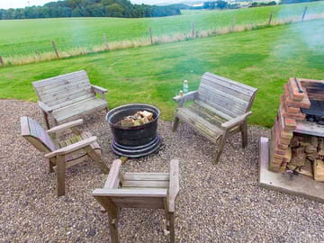 Firepit and barbecue area