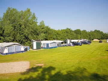 Spacious pitches with private wetroom