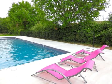 Heated swimming pool